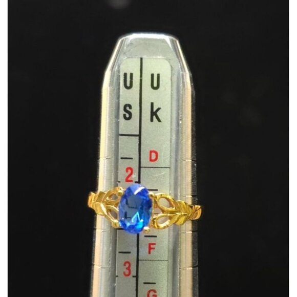 18K GFP Oval Blue Gemstone Ring With Intricate Band Size 2 - Dainty, Small - Picture 1 of 7